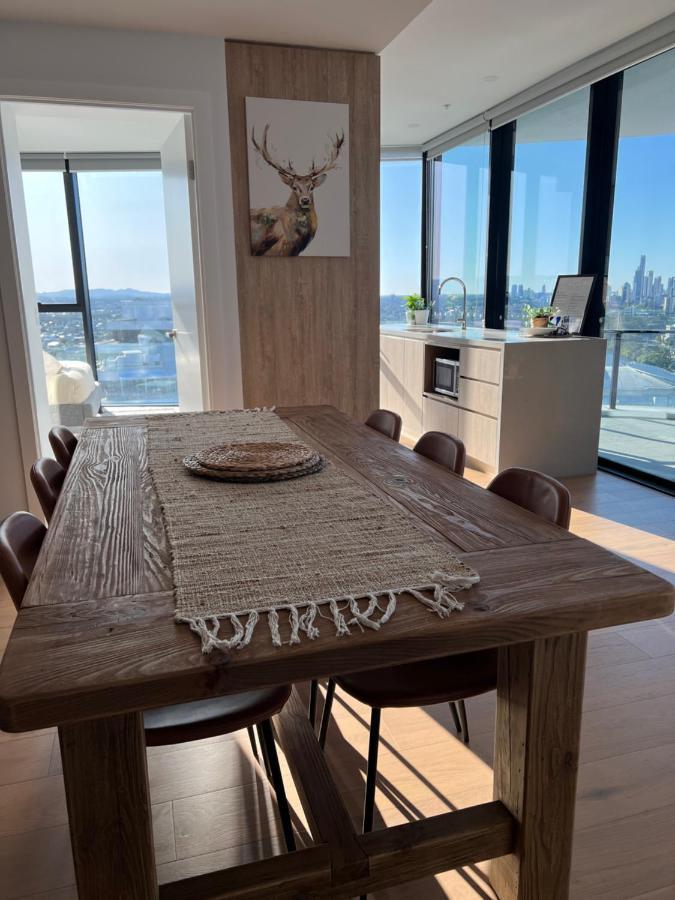 2 Bedroom Luxurious Family Apartment Next To Pacific Fair - Broadbeach Gold Coast Gc22 エクステリア 写真