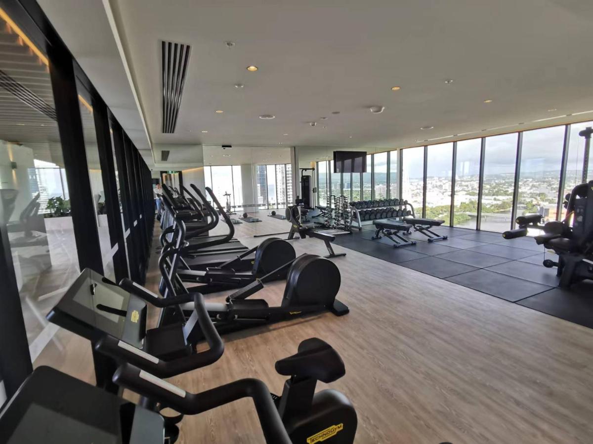 2 Bedroom Luxurious Family Apartment Next To Pacific Fair - Broadbeach Gold Coast Gc22 エクステリア 写真