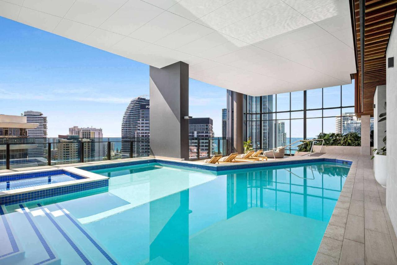 2 Bedroom Luxurious Family Apartment Next To Pacific Fair - Broadbeach Gold Coast Gc22 エクステリア 写真