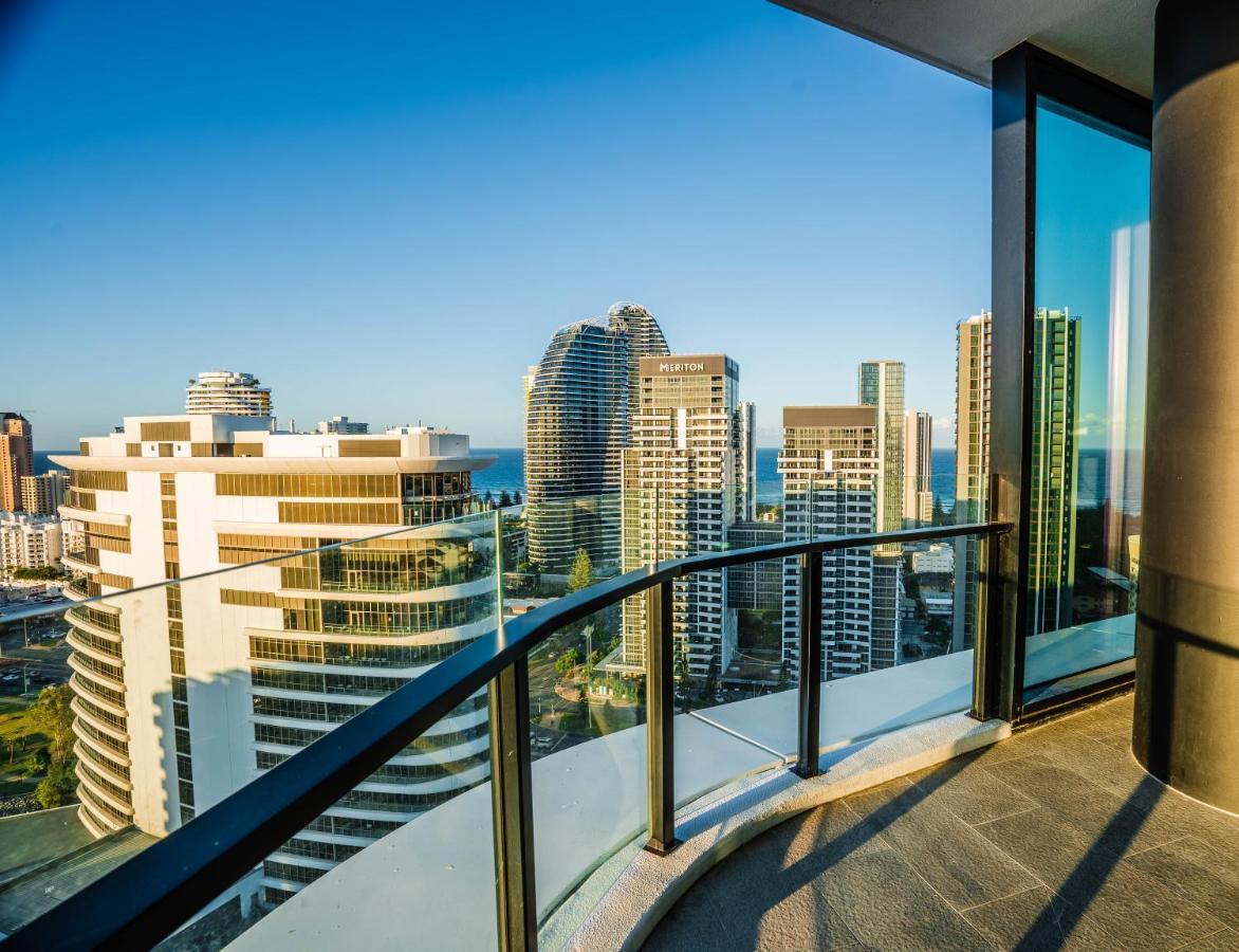 2 Bedroom Luxurious Family Apartment Next To Pacific Fair - Broadbeach Gold Coast Gc22 エクステリア 写真